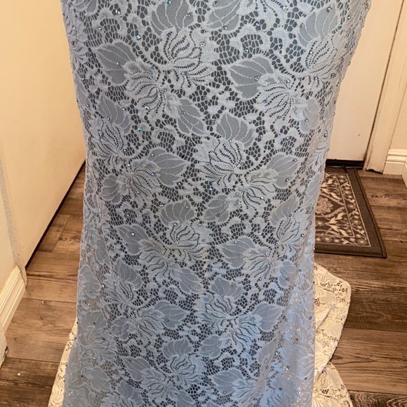 La Femme White Lace Rhinestone Prom Pageant Evening Wedding Dress - Picture 6 of 16